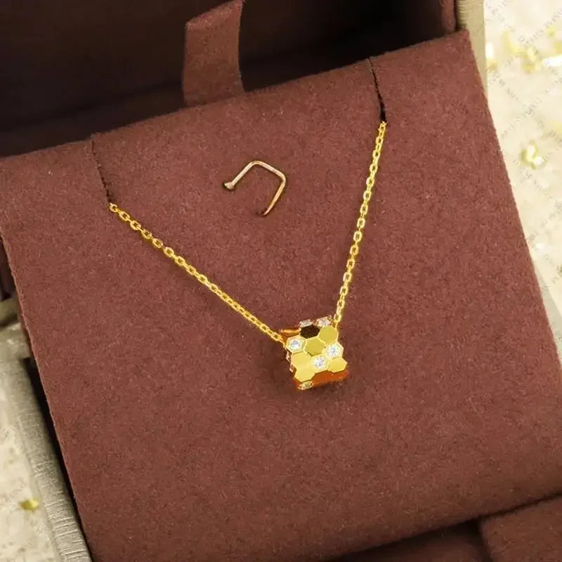 Bee My Love luxury Necklace