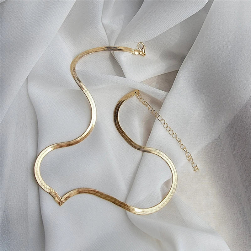 Simple Creative V-shaped Necklace
