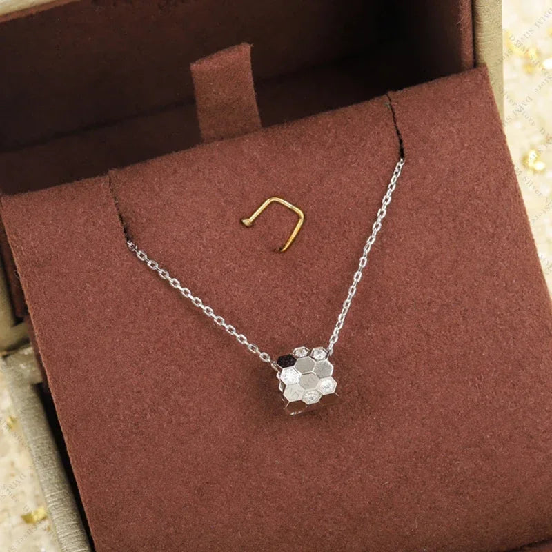 Bee My Love luxury Necklace