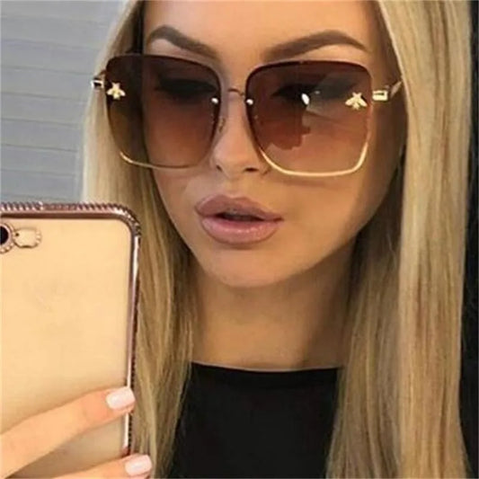 Sophisticated Unisex Designer Sunglasses