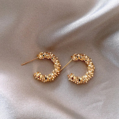 Vintage Twisted Wave Metal C-Shaped Earring