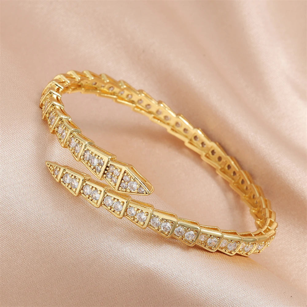 Elegant Zirconia Snake Bone Bracelet and Ring Set - Bold & Timeless Shine