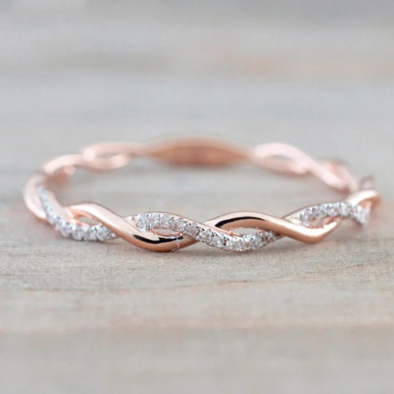 Minimalist Crystal Twist Band – Stylish Thin Ring