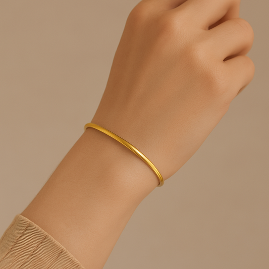 Unisex Stainless Steel Cuff Bracelet – Minimalist Platinum Design
